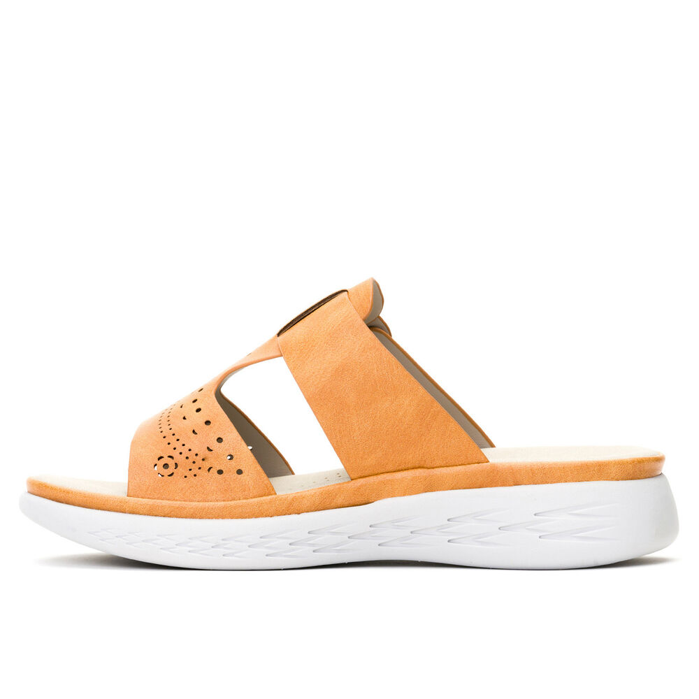 Sandalia Mujer Camel Kairi Chancleta image number 1.0